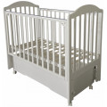 Кроватка детская Emily 1 New универсальный маятник, ящик, колесо